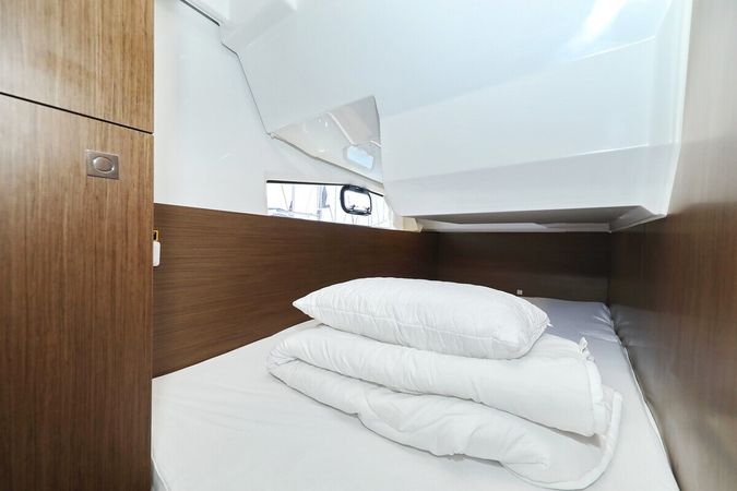 Jeanneau Merry Fisher 1095 | Fly Tana