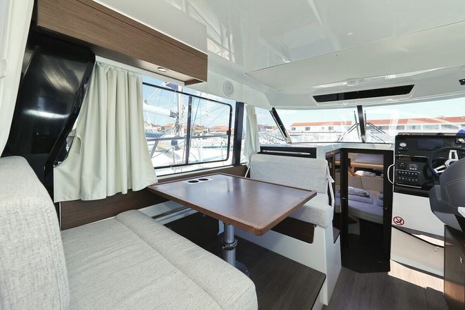 Jeanneau Merry Fisher 1095 | Fly Tana