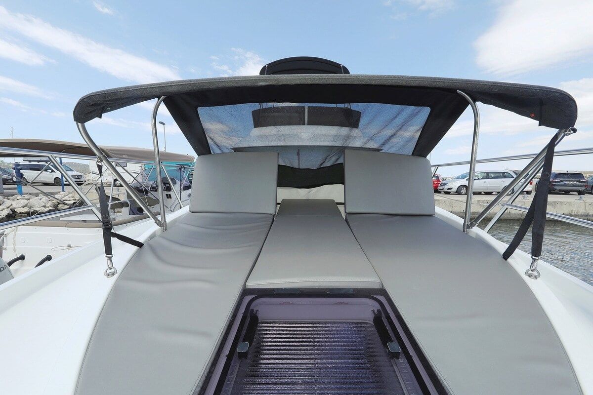 Beneteau Antares 11 Fly | Solis