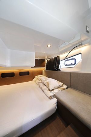 Beneteau Antares 11 Fly | Solis