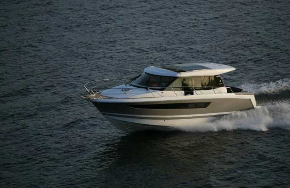 Jeanneau NC 11 | Izola