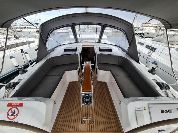 Hanse 458 | Ariel