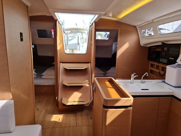 Jeanneau Sun Odyssey 410 | Rea