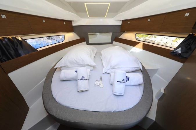 Jeanneau Merry Fisher 895 | Time out