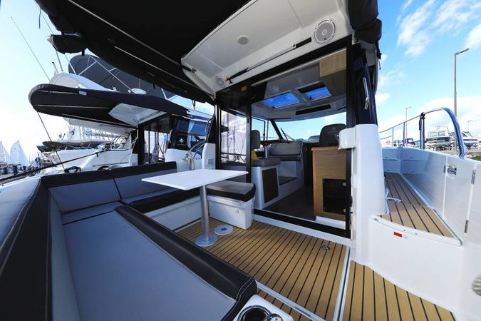 Jeanneau Merry Fisher 895 | Time out