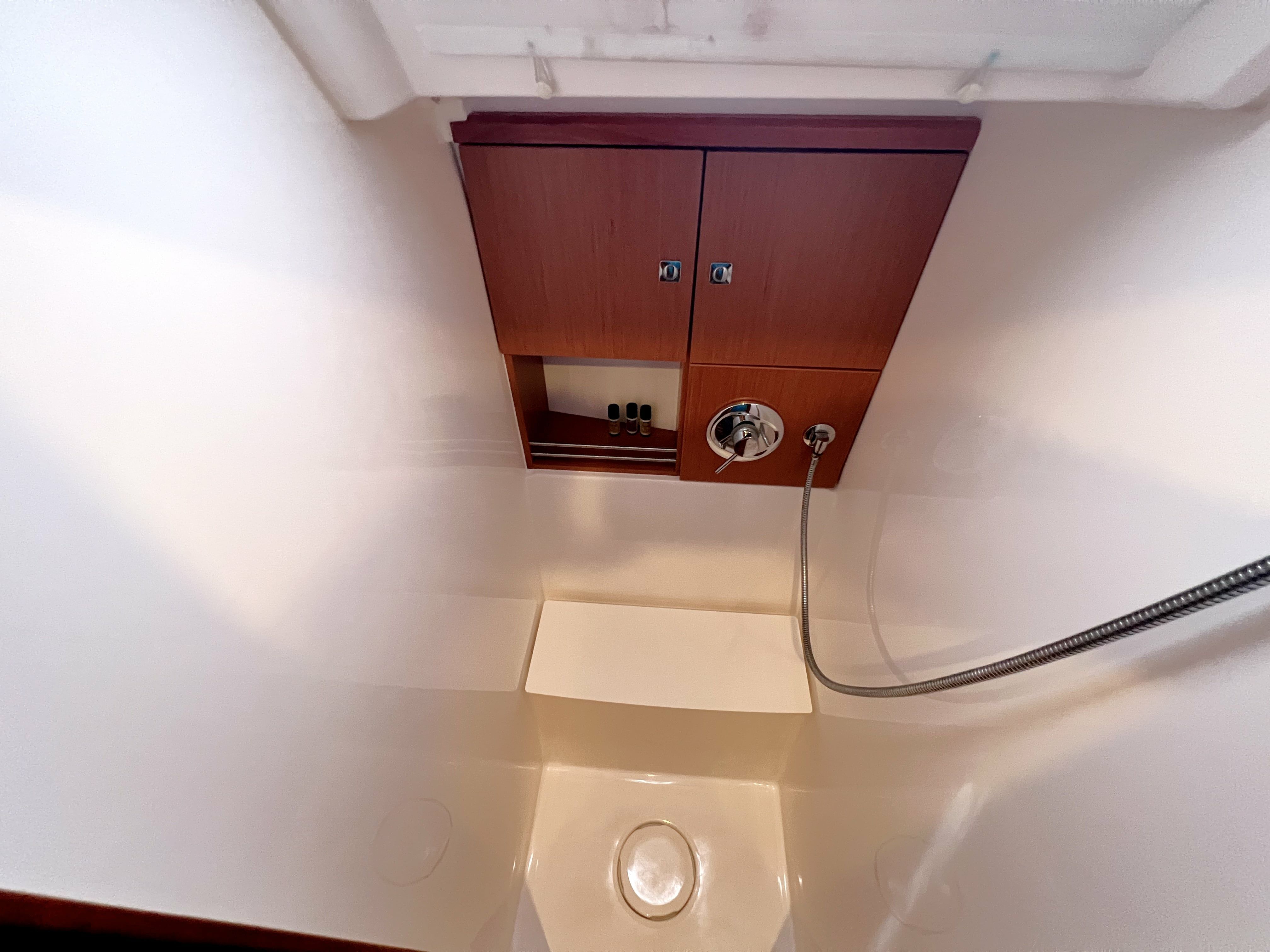 Bavaria Cruiser 46 | Amazing Grace