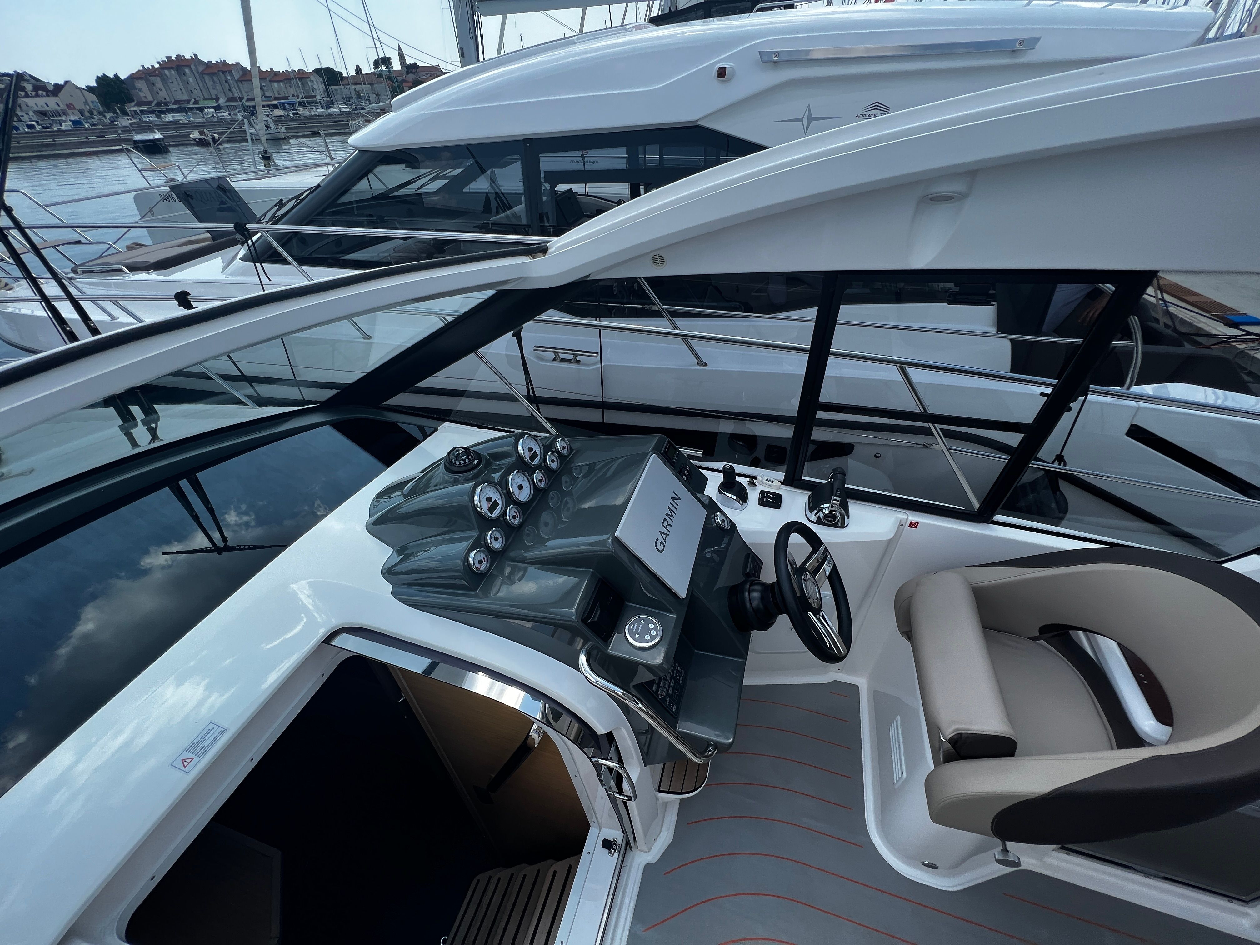 Bavaria S33 HT | Palermo