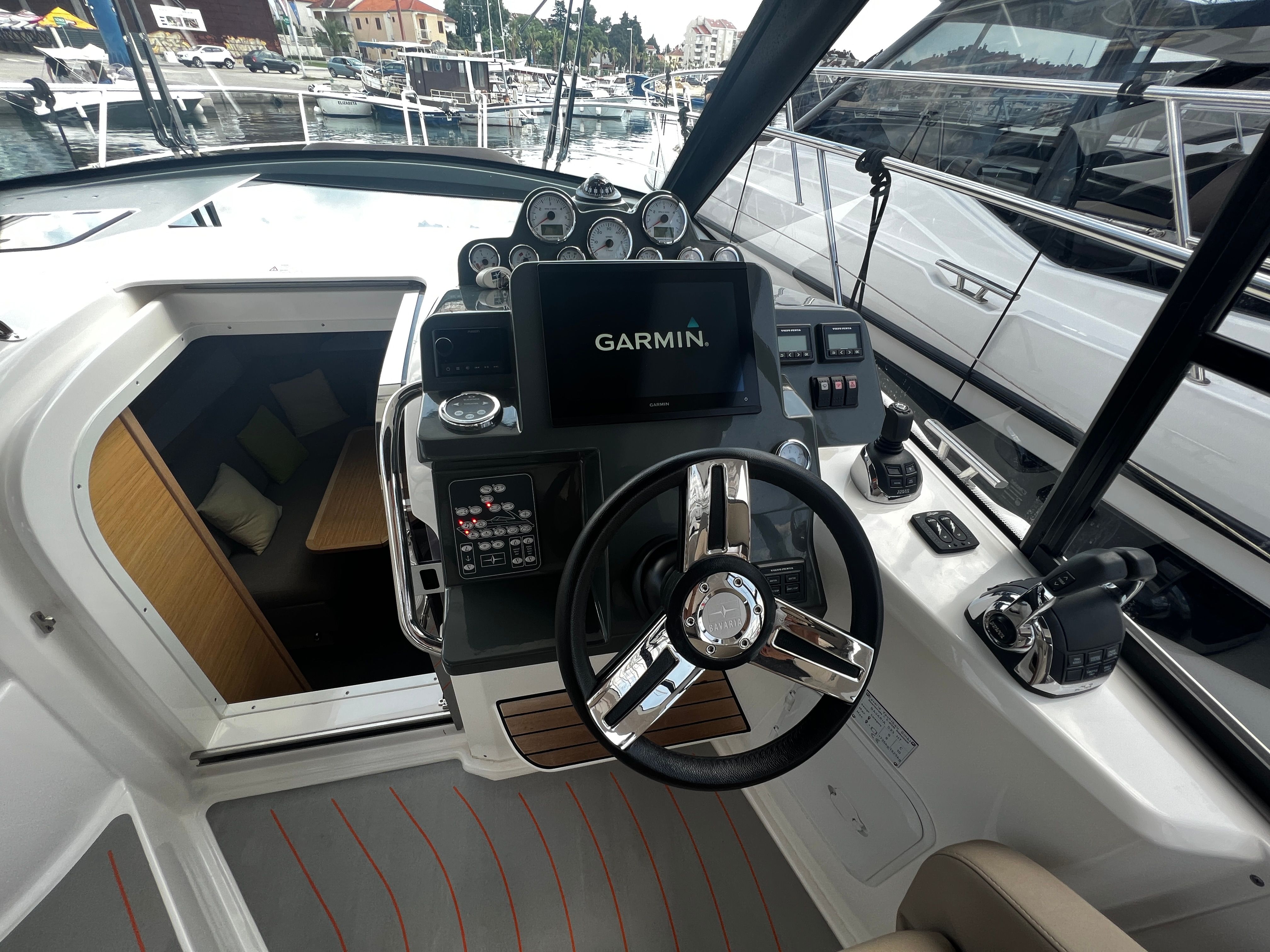 Bavaria S33 HT | Palermo