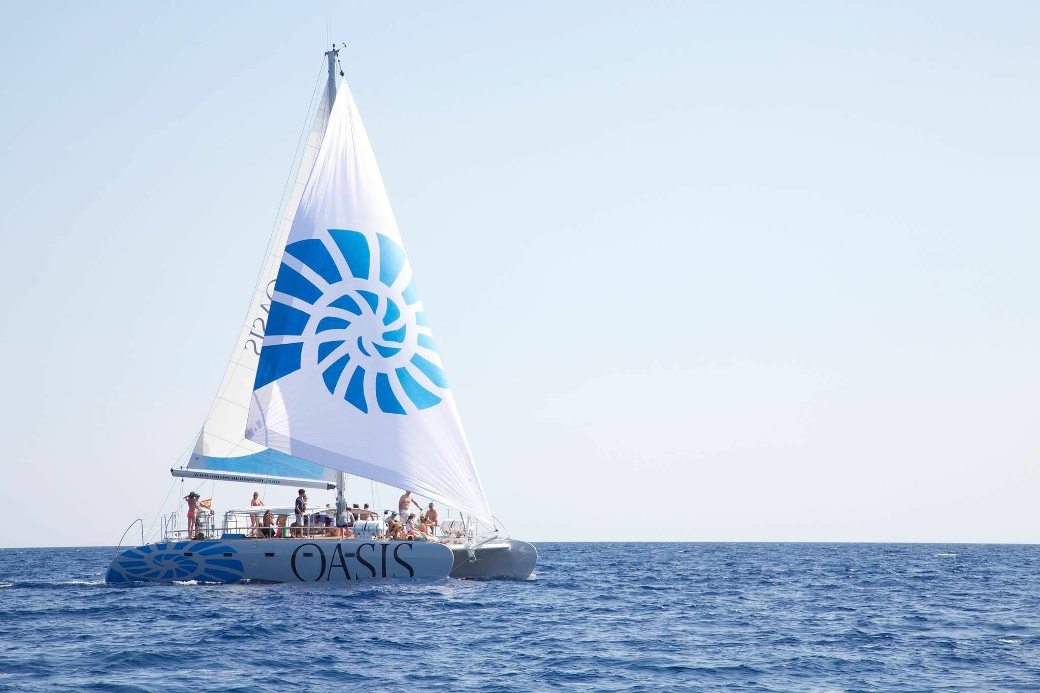 Custom Built 16 | Oasis