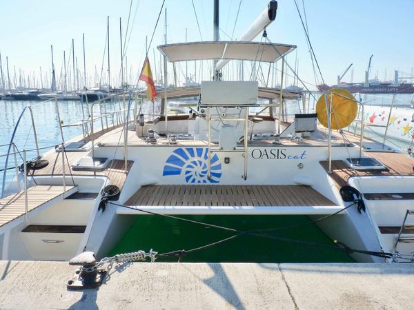 Custom Built 16 | Oasis