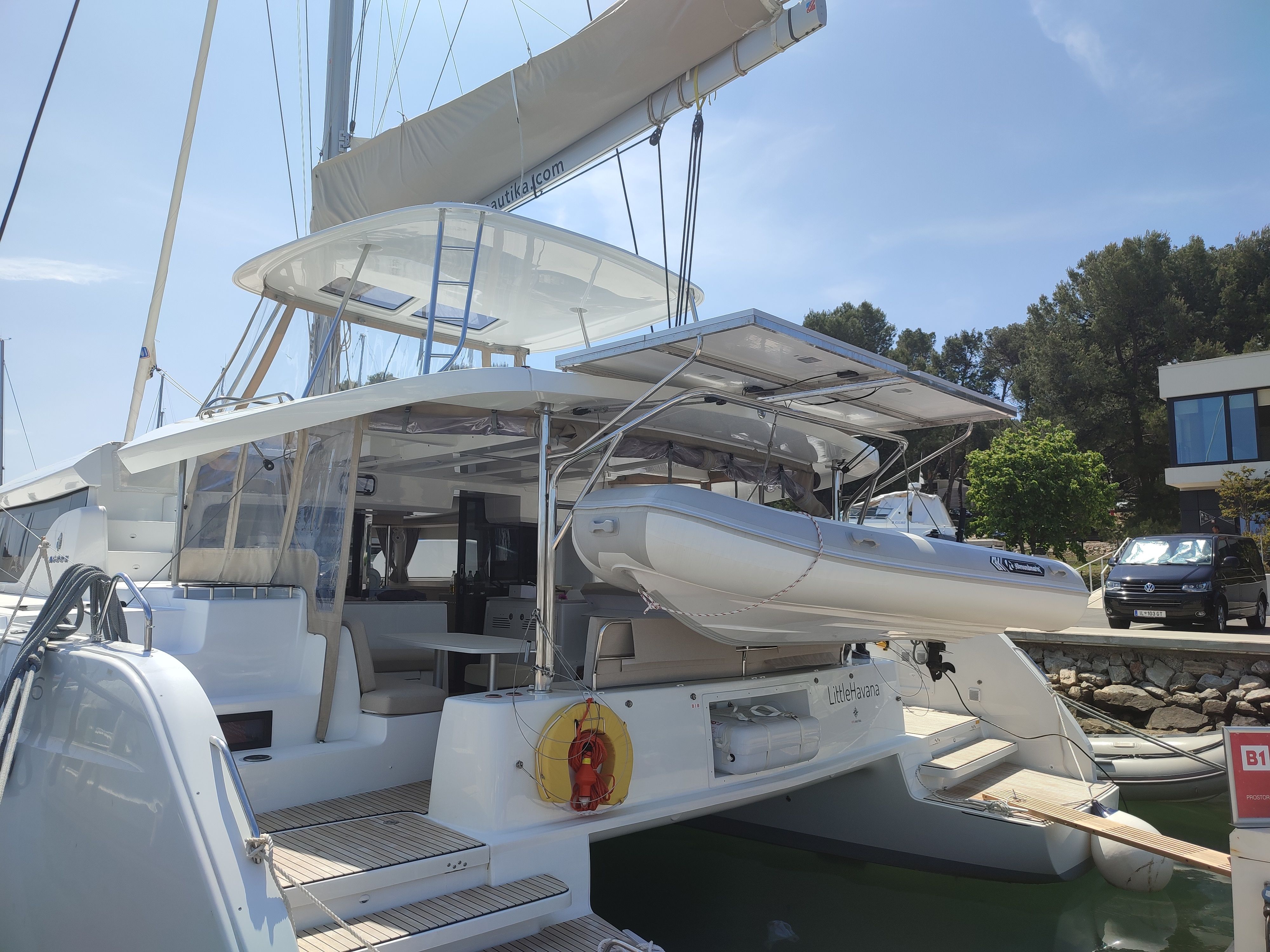 Lagoon 46 | Little Havana