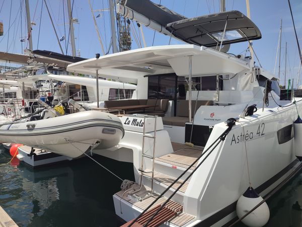Fountaine Pajot Astrea 42 | La Mula