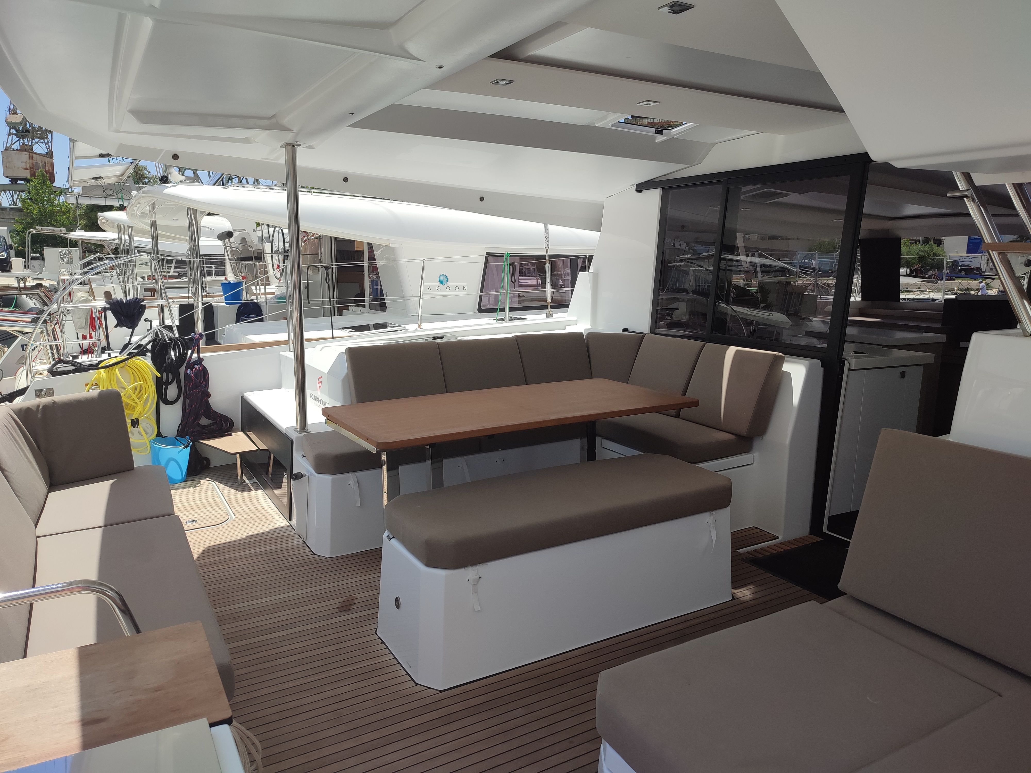 Fountaine Pajot Astrea 42 | La Mula