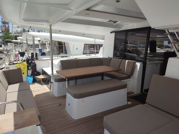 Fountaine Pajot Astrea 42 | La Mula