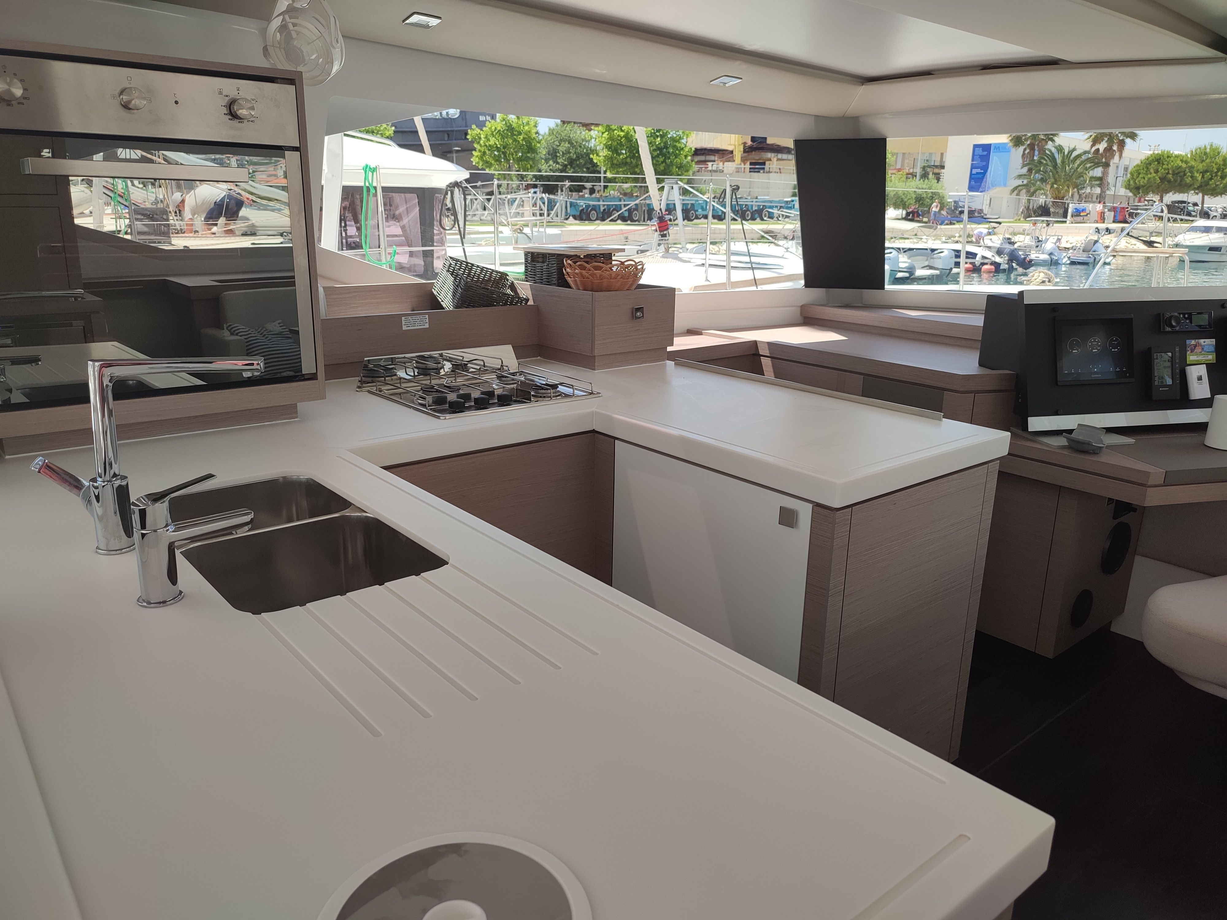 Fountaine Pajot Astrea 42 | La Mula