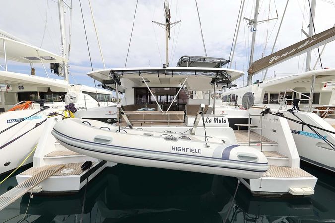 Fountaine Pajot Astrea 42 | La Mula
