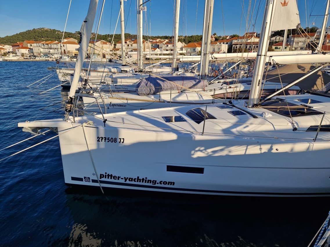 Dufour 430 | Marista