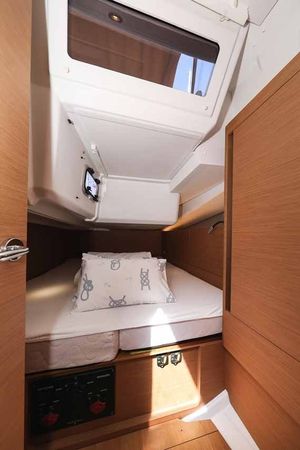 Jeanneau Sun Odyssey 440 | Follow Your Dream