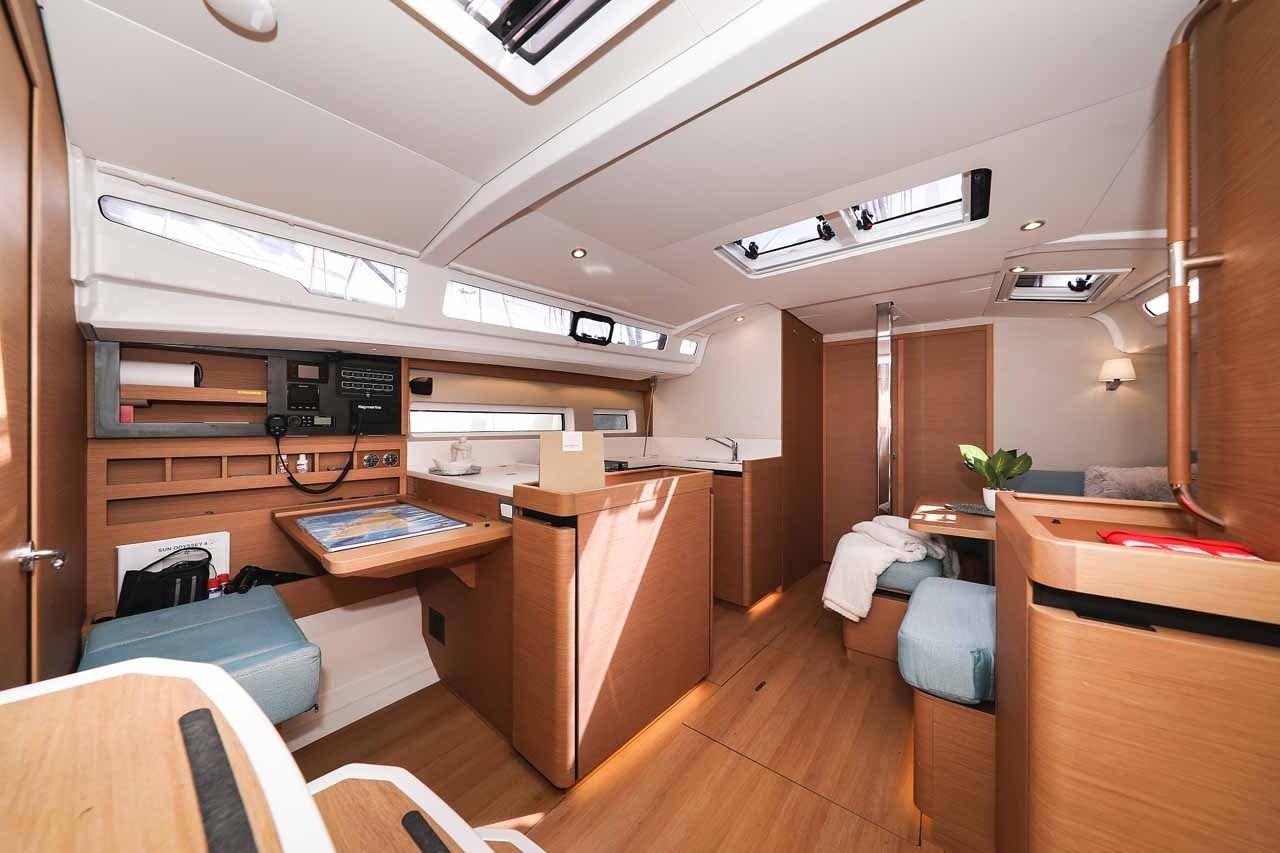 Jeanneau Sun Odyssey 440 | Follow Your Dream