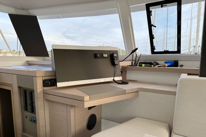 Fountaine Pajot Astrea 42 | Arisa