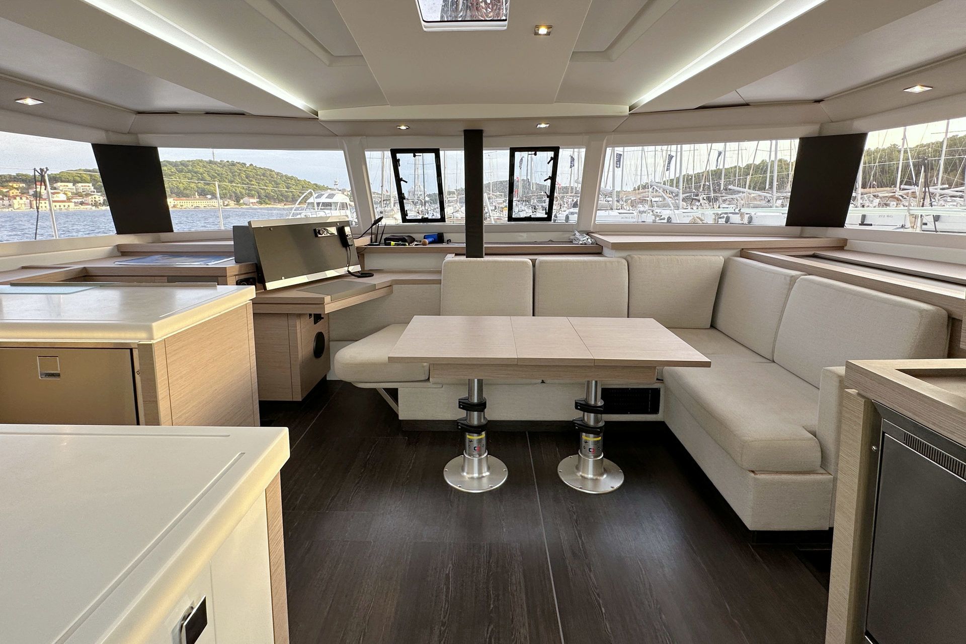 Fountaine Pajot Astrea 42 | Arisa