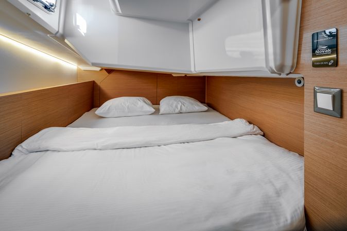 Jeanneau Sun Odyssey 380 | Nala