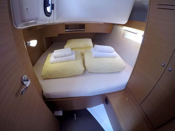 Dufour 390 | Barone