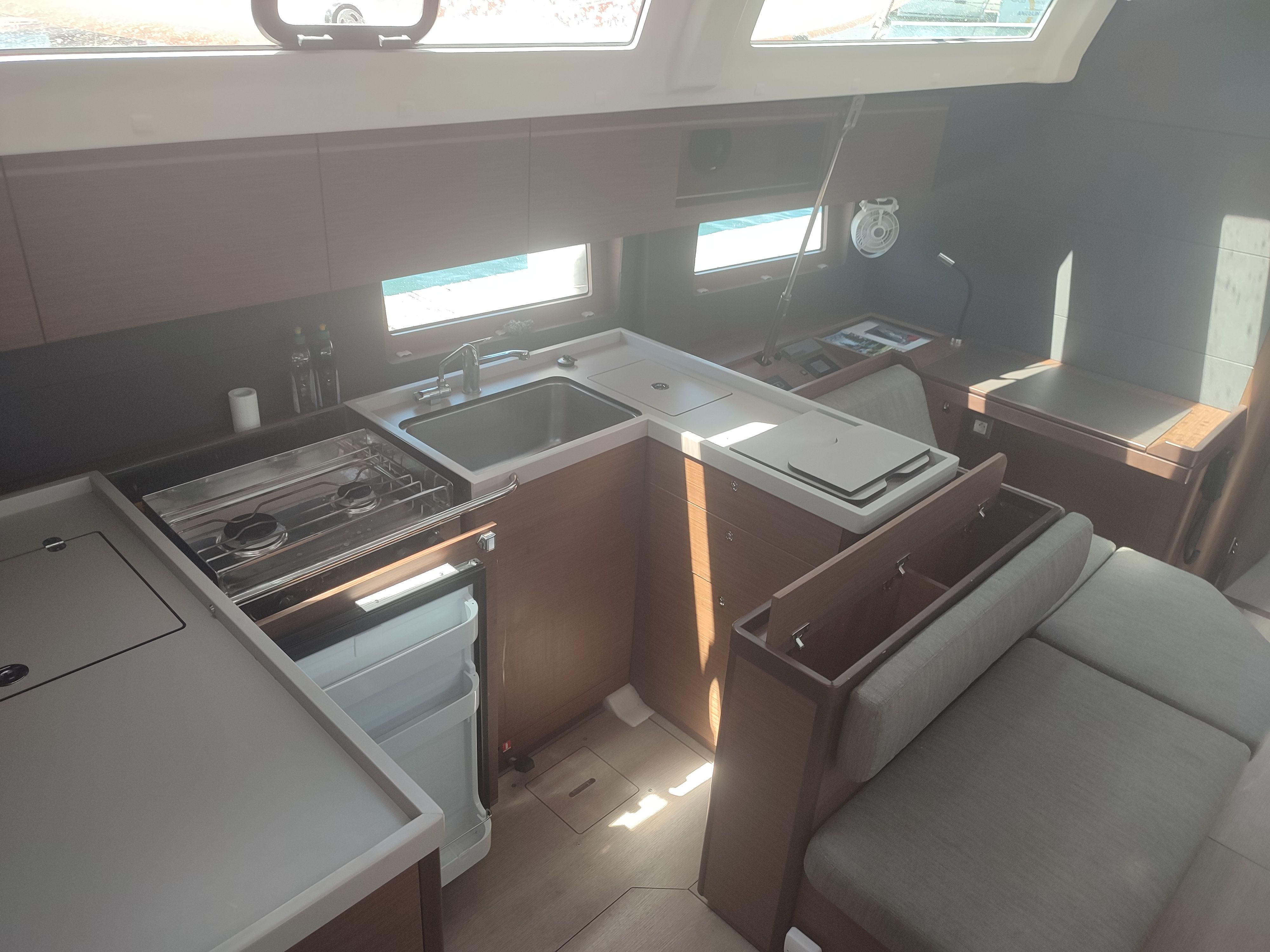 Beneteau Oceanis 51.1 | Panthata
