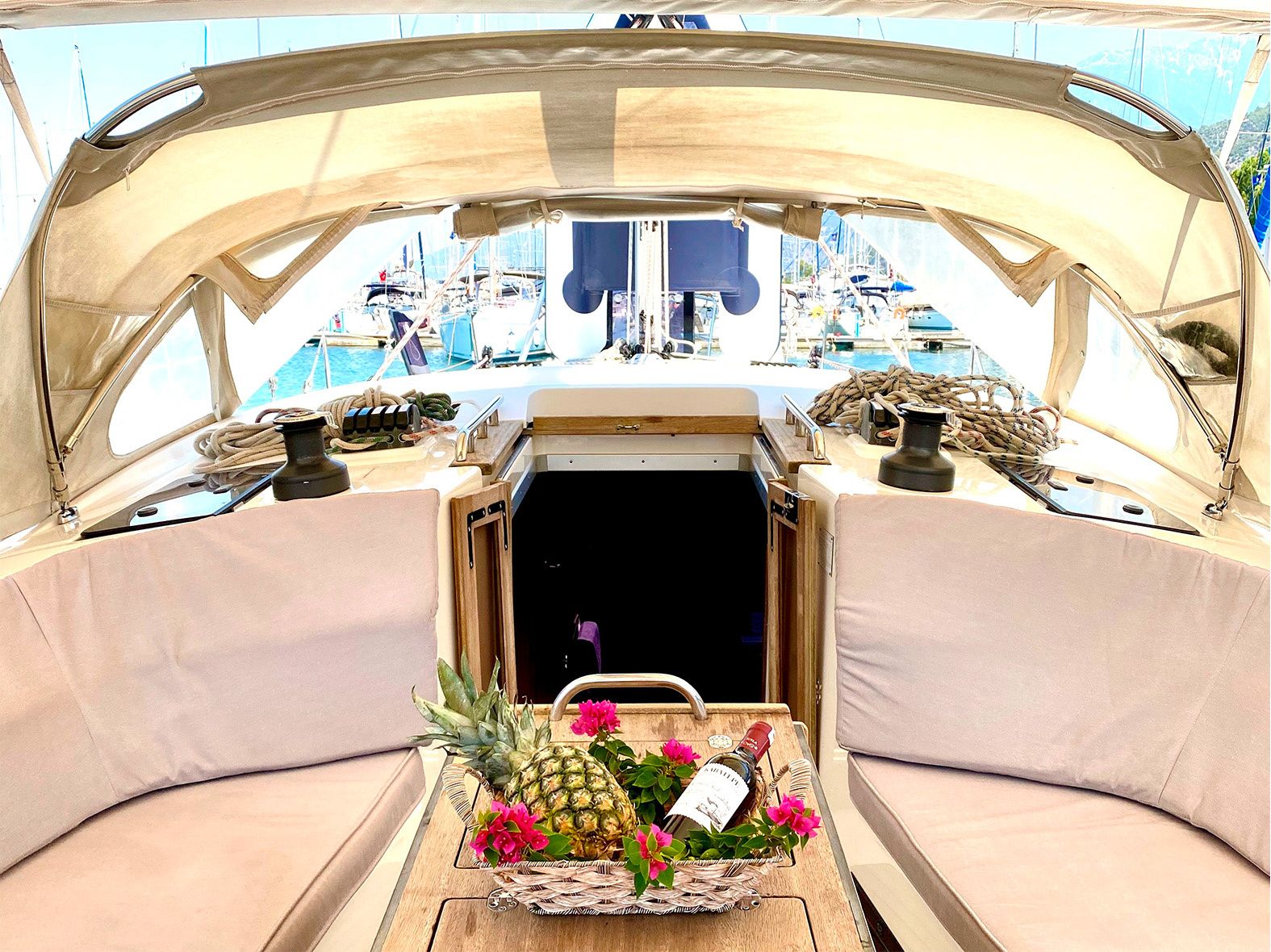 Bavaria Cruiser 40 | Priceless