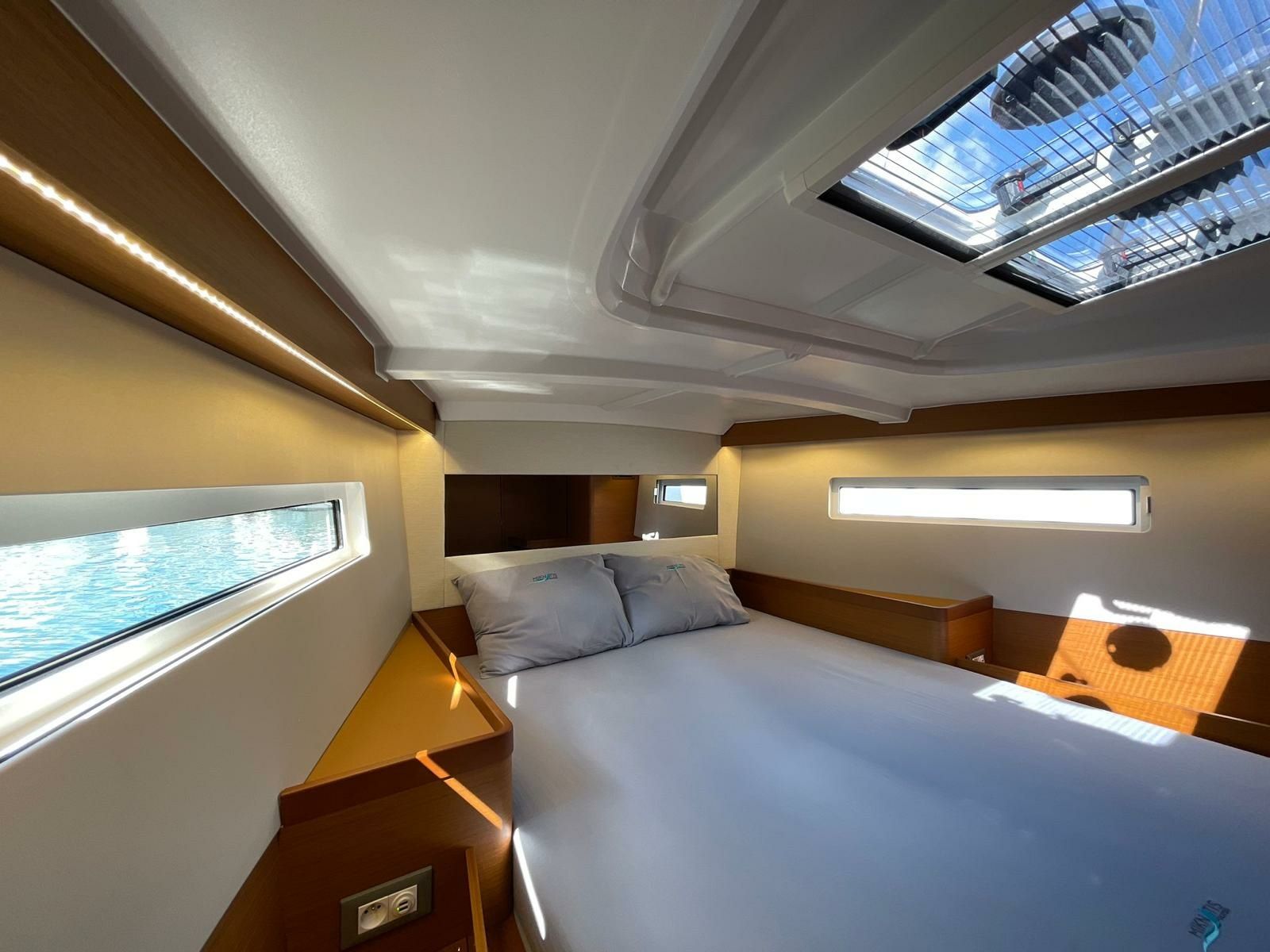 Jeanneau Sun Odyssey 440 | Yakamozi