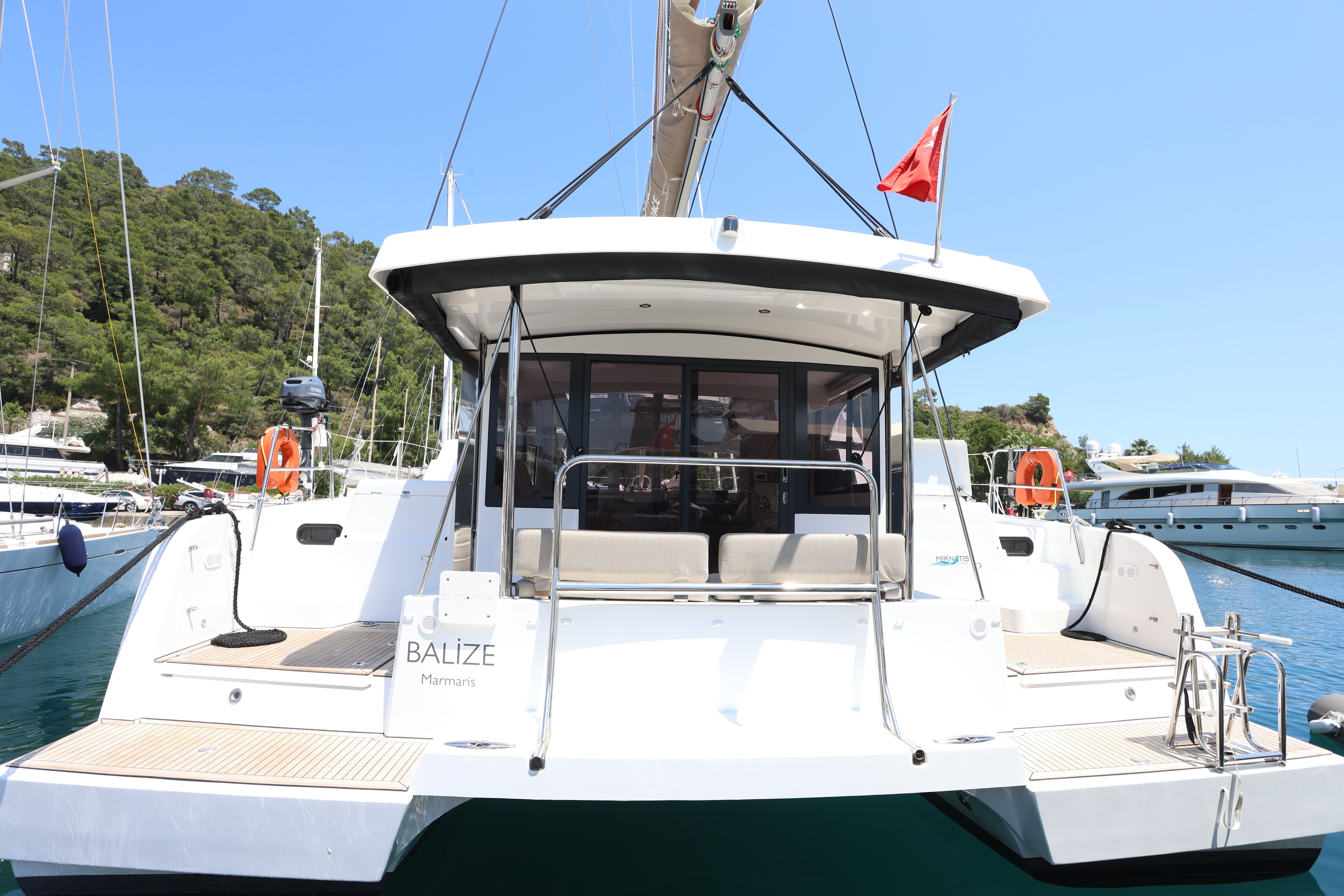 Bali Catspace | Balize