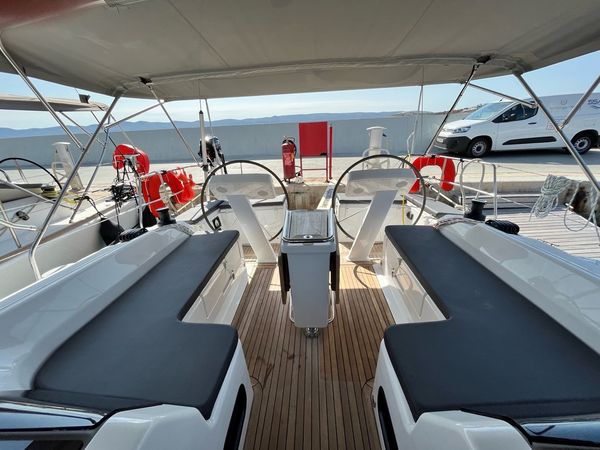 Hanse 458 | Avra