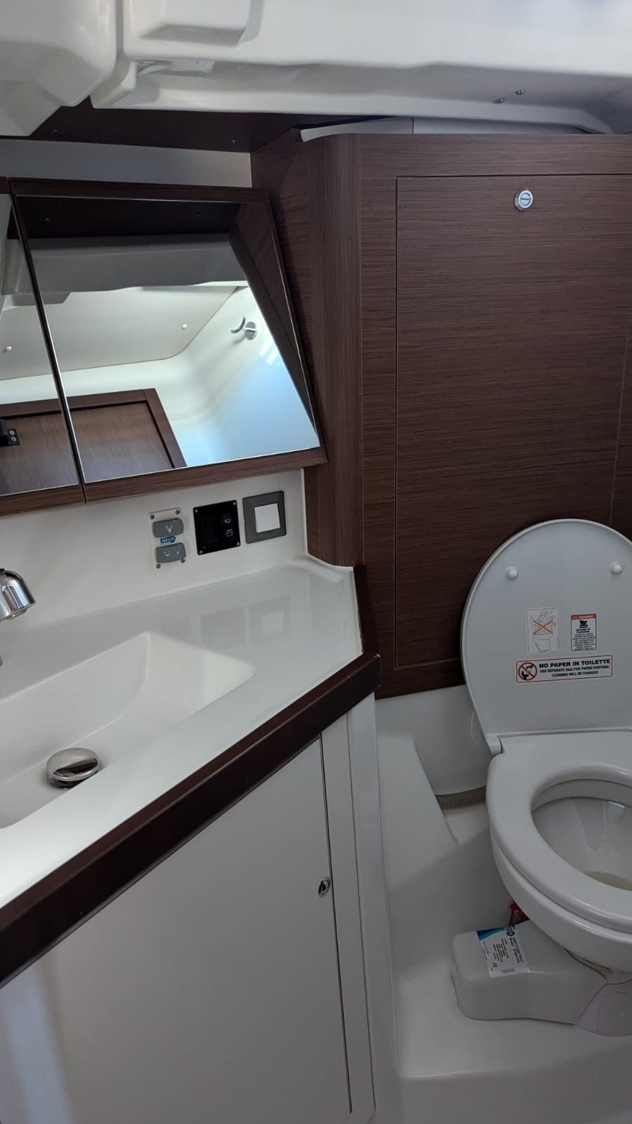 Beneteau Oceanis 46.1 | Noah