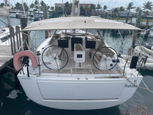 Dufour 412 | Reload