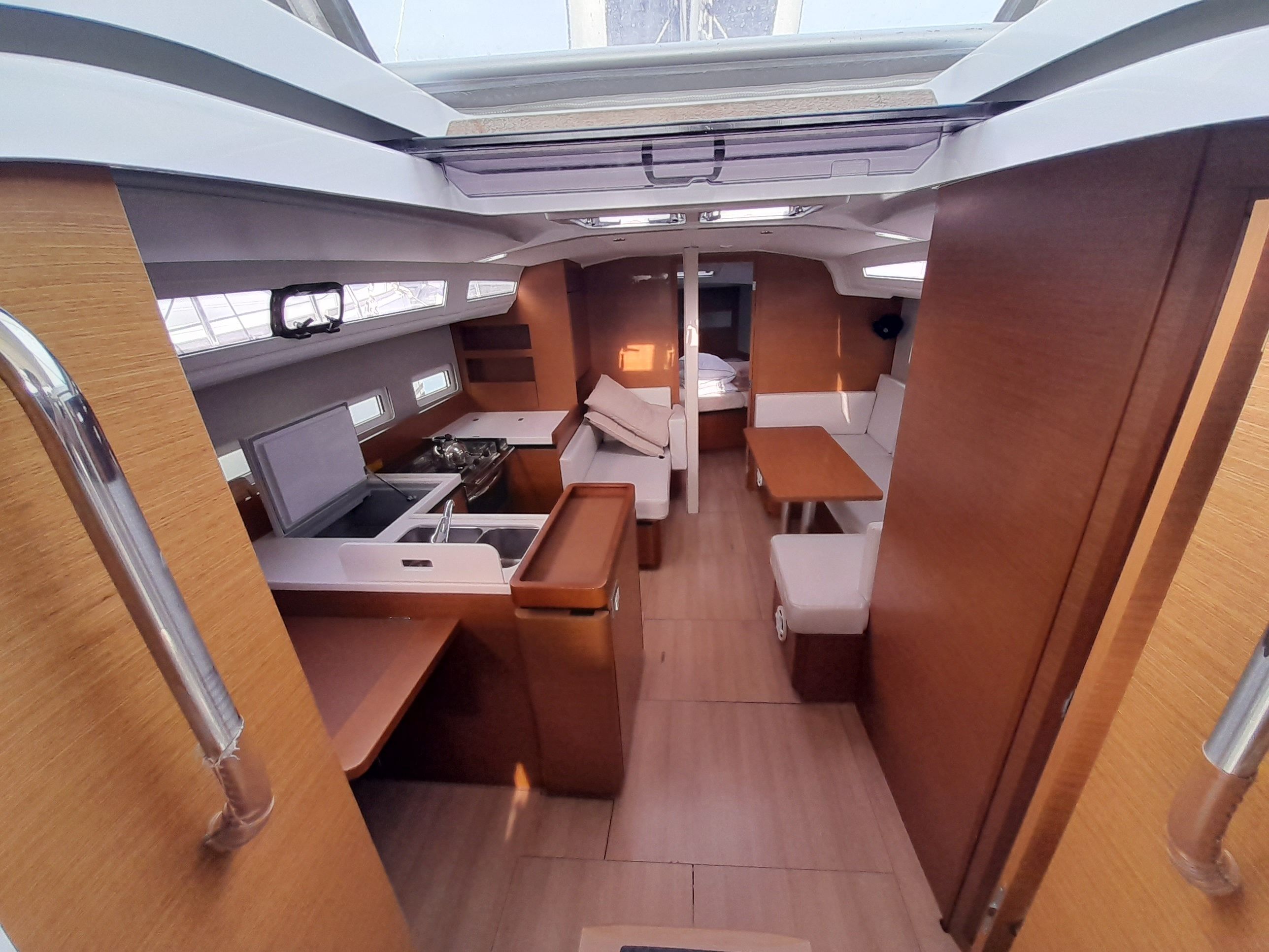 Jeanneau Sun Odyssey 410 | Aloha