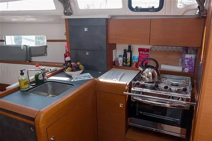 Jeanneau Sun Odyssey 349 | Dimitra