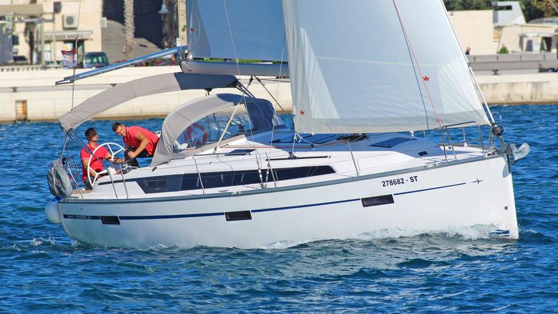 Bavaria Cruiser 37 | Evala