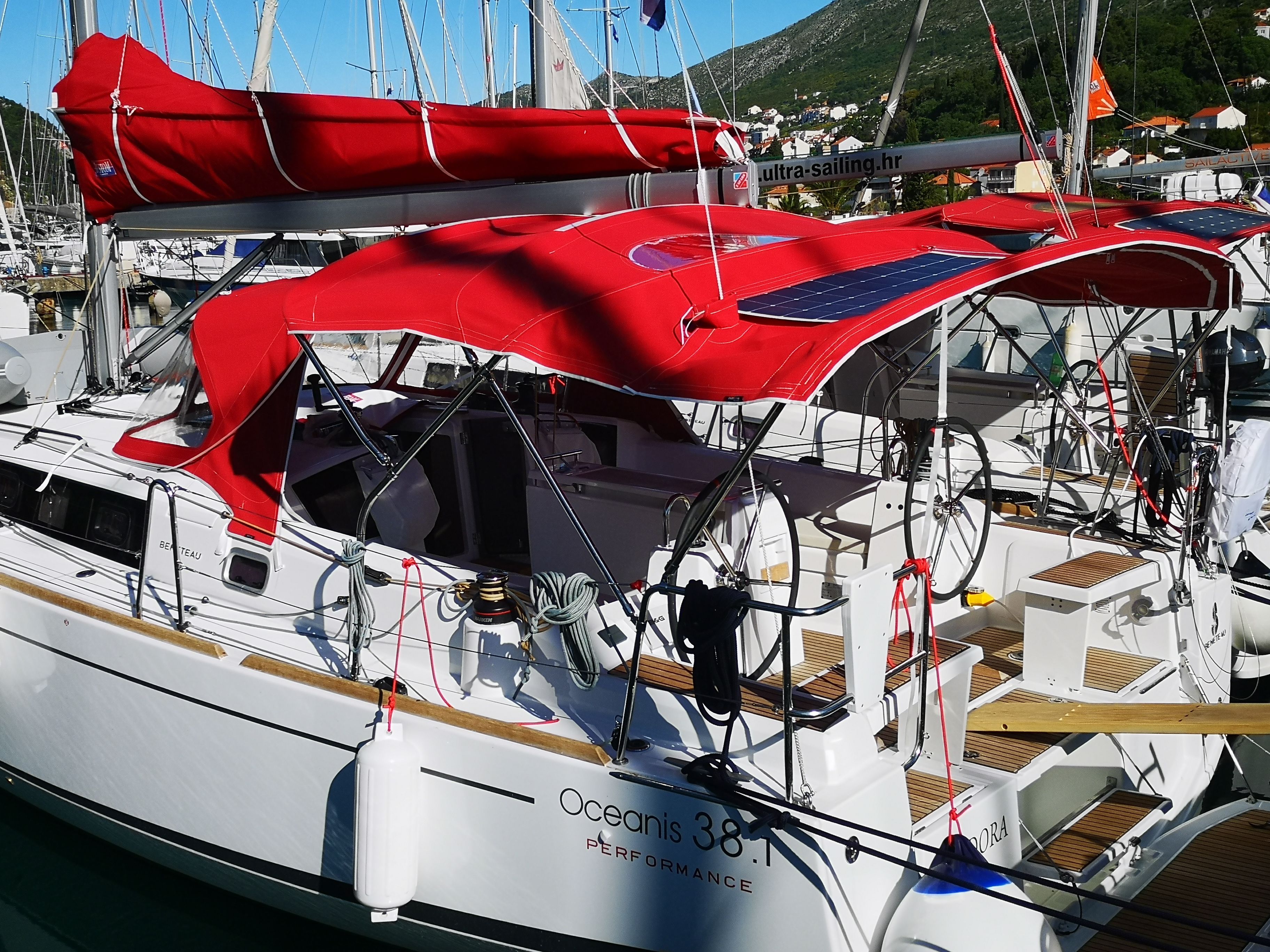 Beneteau Oceanis 38.1 | TeoDora
