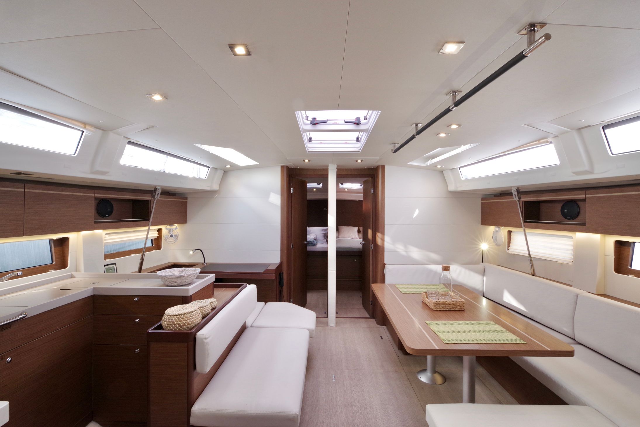 Beneteau Oceanis 51.1 | Lara