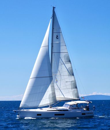 Beneteau Oceanis 51.1 | Lara