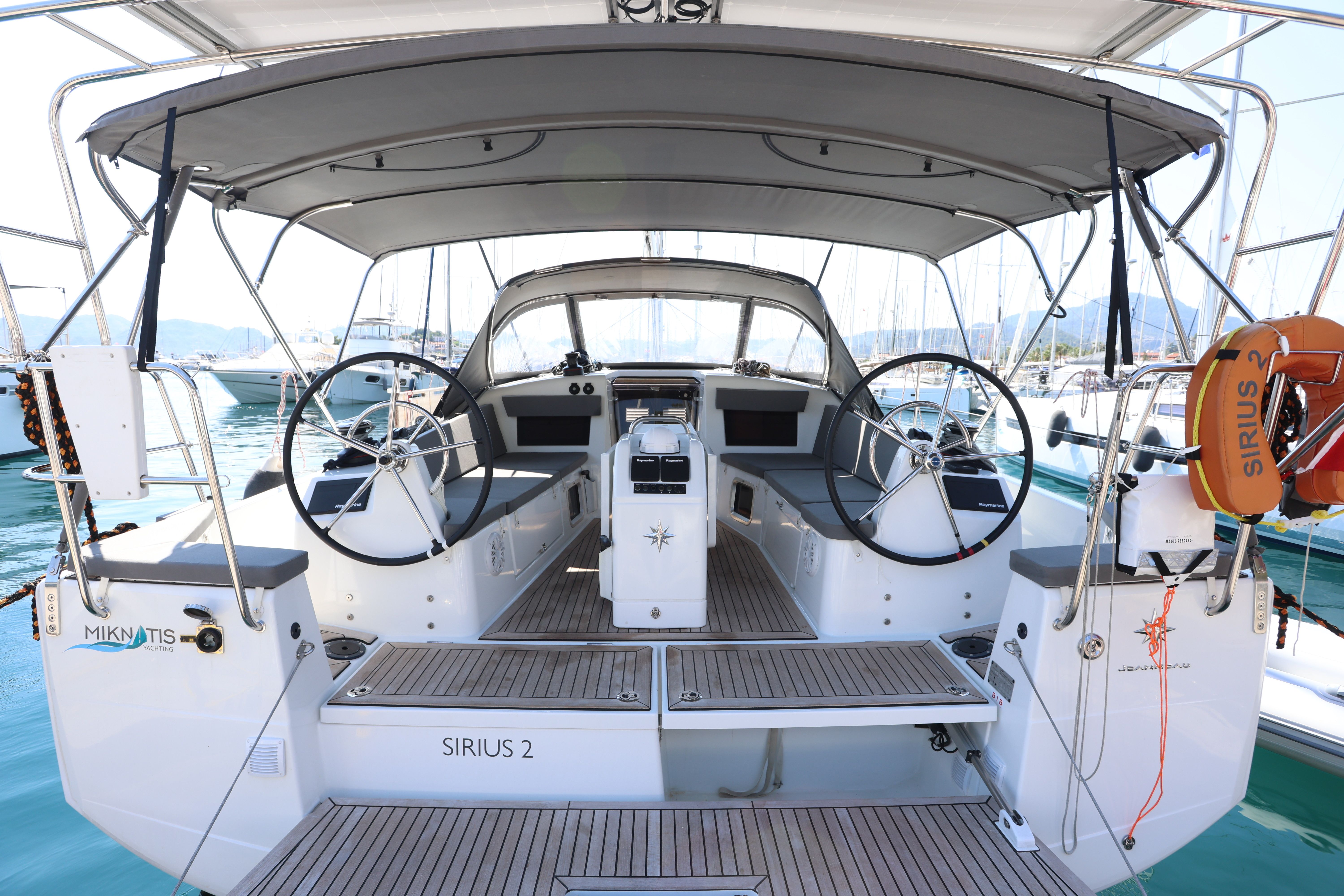 Jeanneau Sun Odyssey 410 | Sirius  2