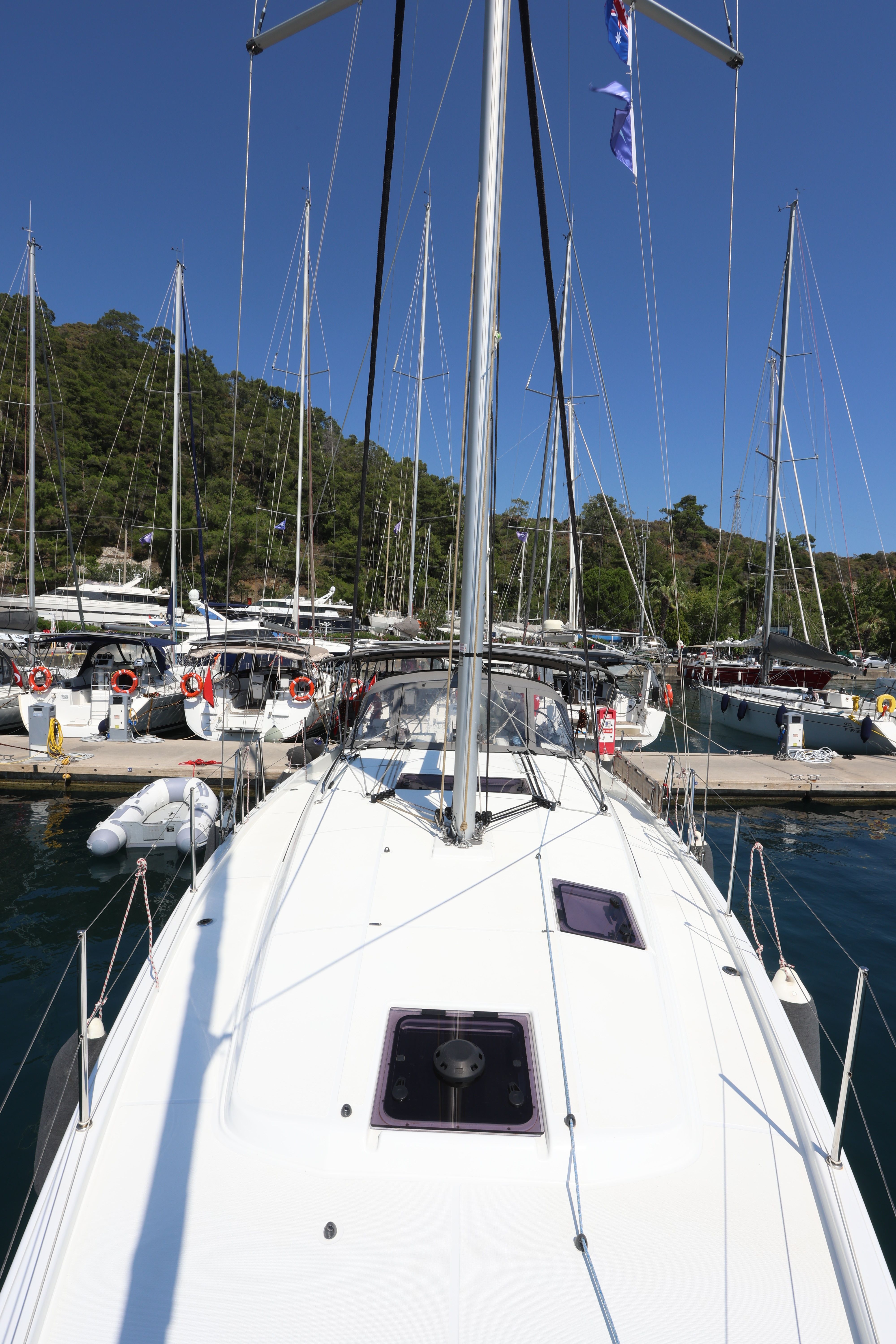 Jeanneau Sun Odyssey 410 | Sirius  2