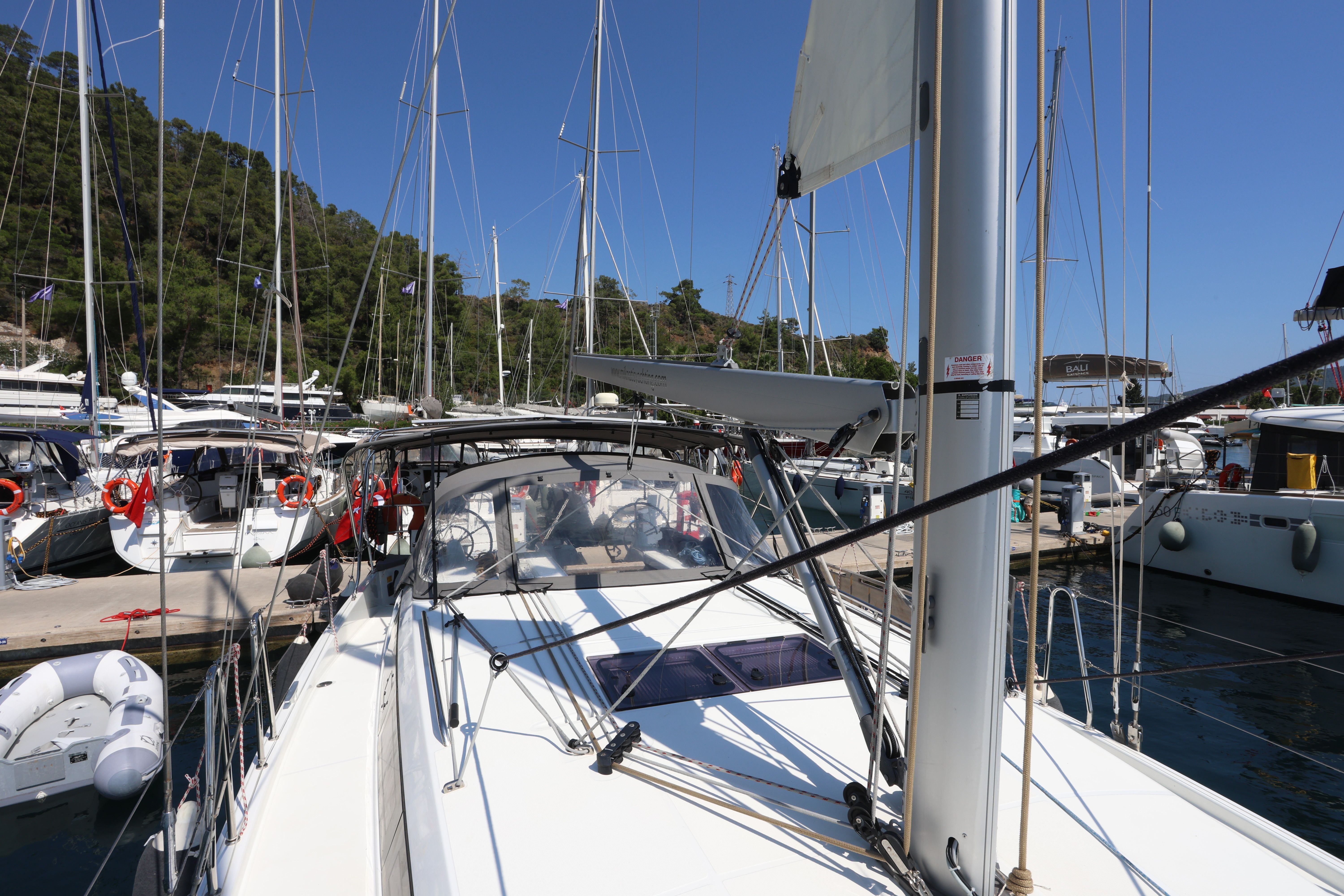 Jeanneau Sun Odyssey 410 | Sirius  2