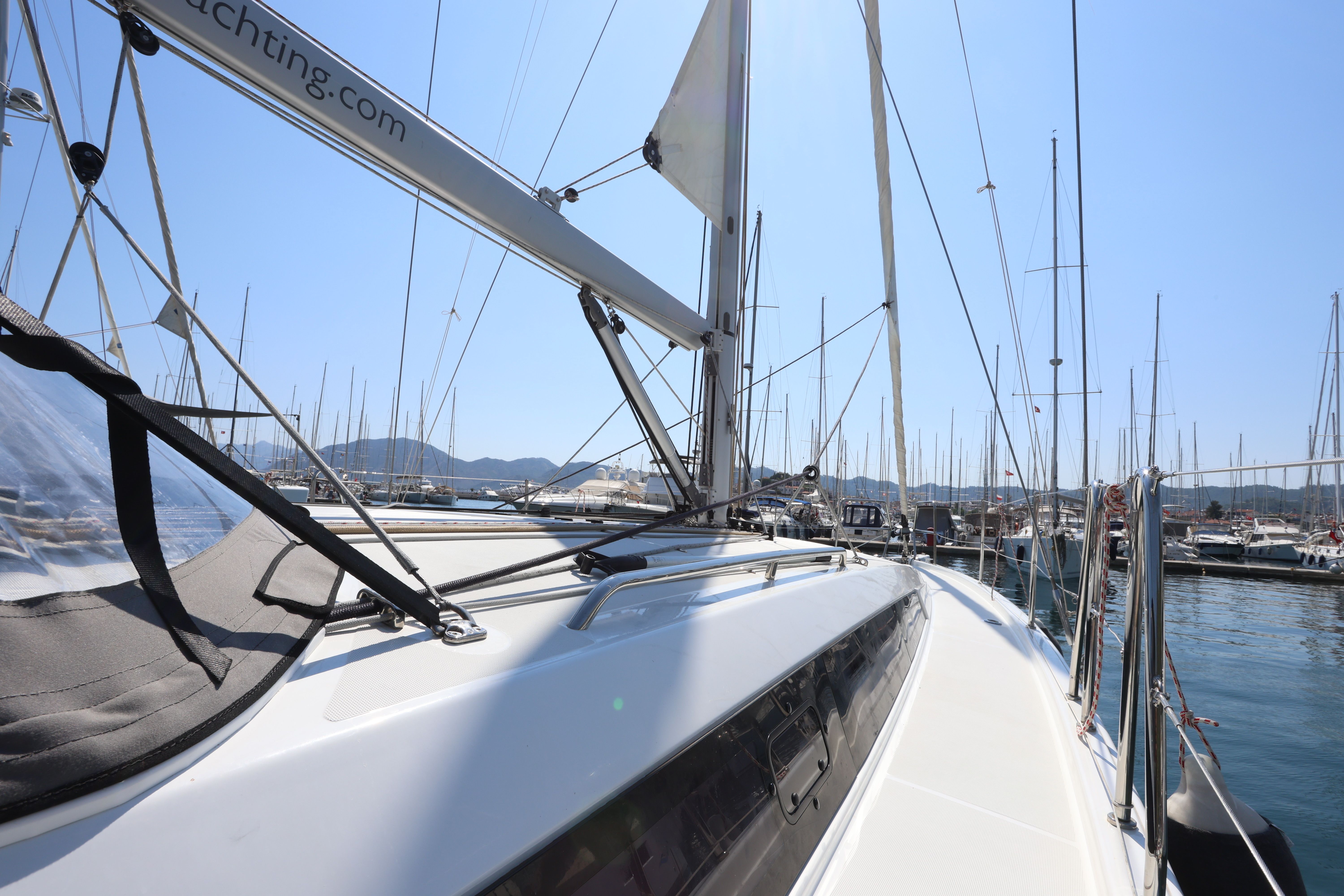 Jeanneau Sun Odyssey 410 | Sirius  2