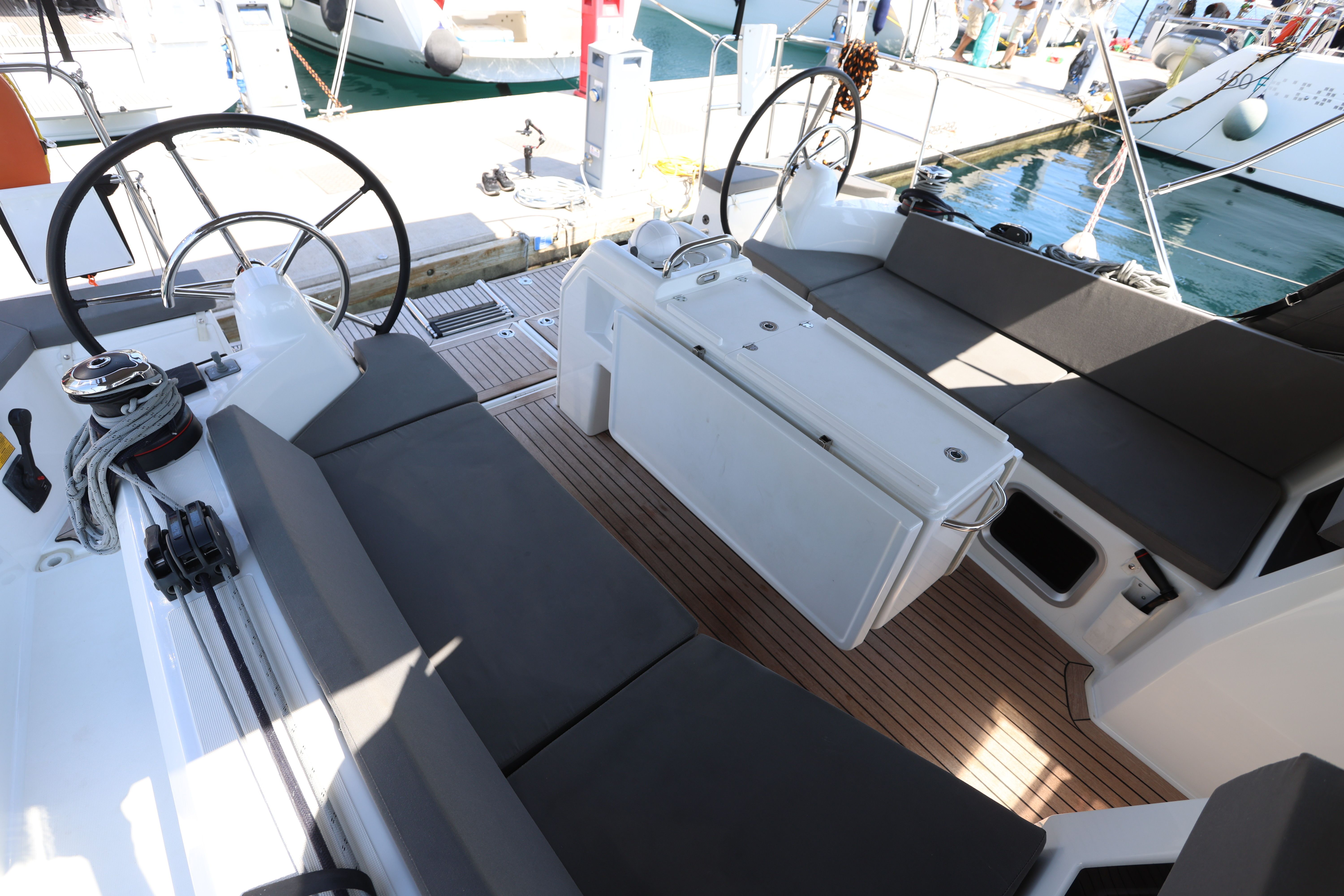 Jeanneau Sun Odyssey 410 | Sirius  2