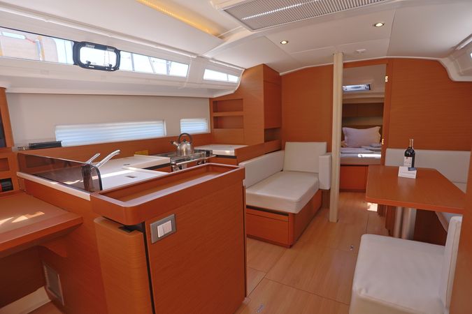 Jeanneau Sun Odyssey 410 | Sirius 2