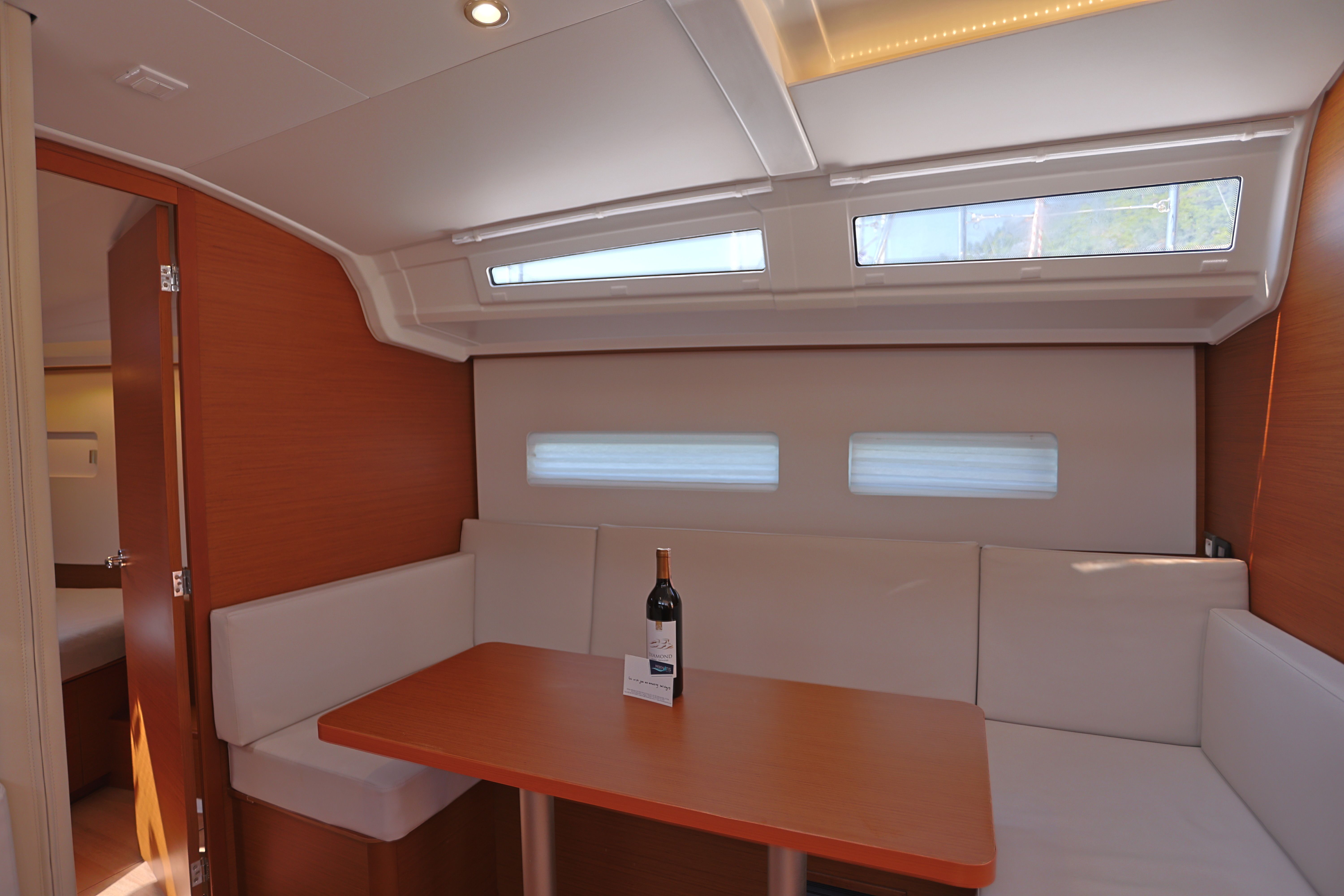 Jeanneau Sun Odyssey 410 | Sirius  2