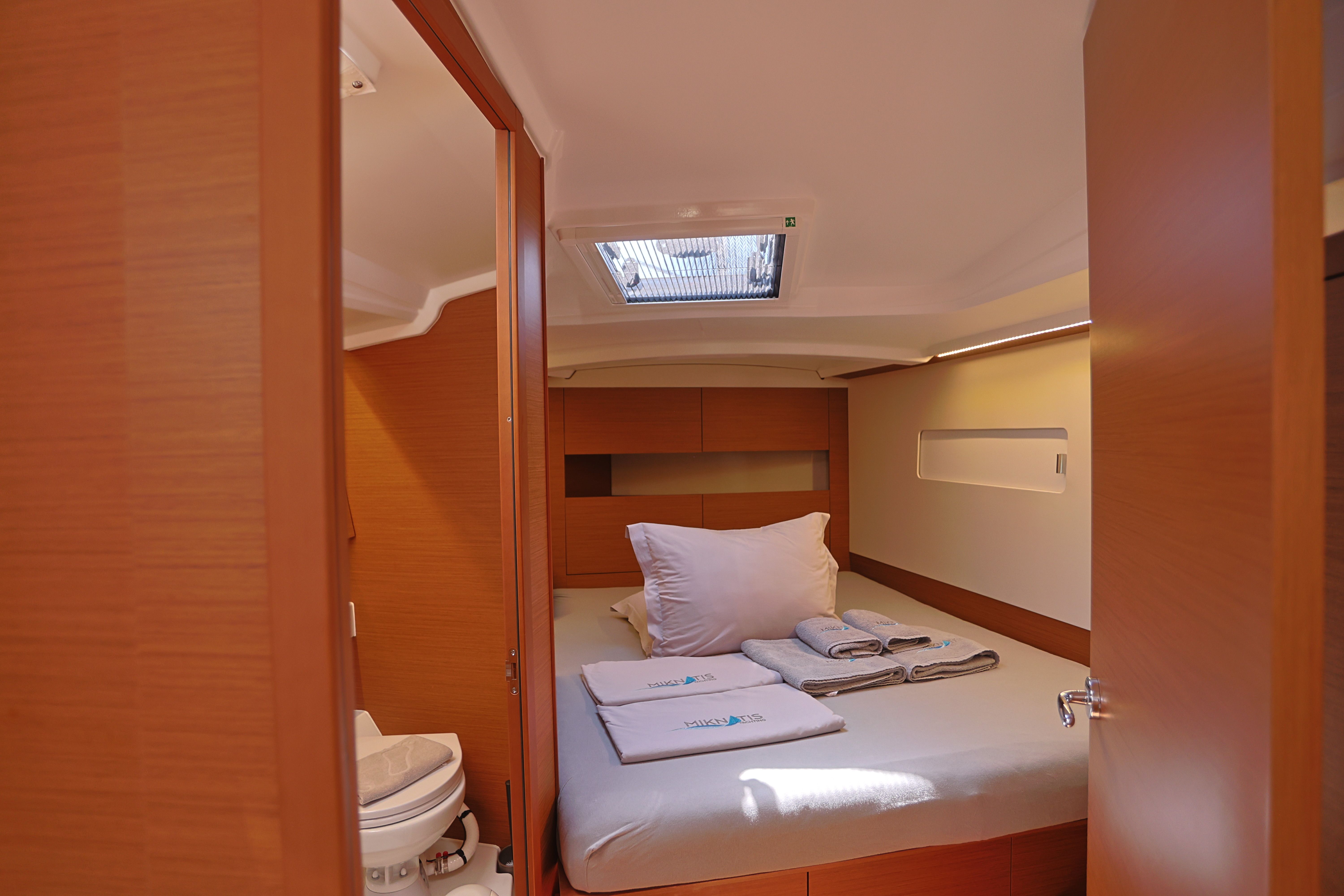 Jeanneau Sun Odyssey 410 | Sirius  2