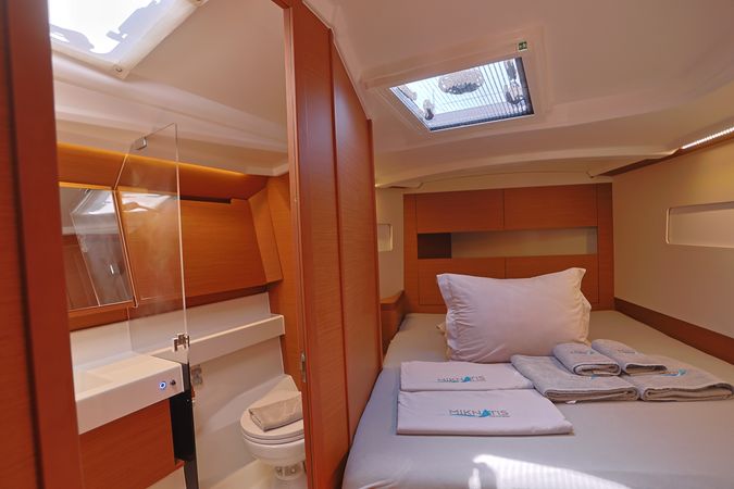 Jeanneau Sun Odyssey 410 | Sirius 2