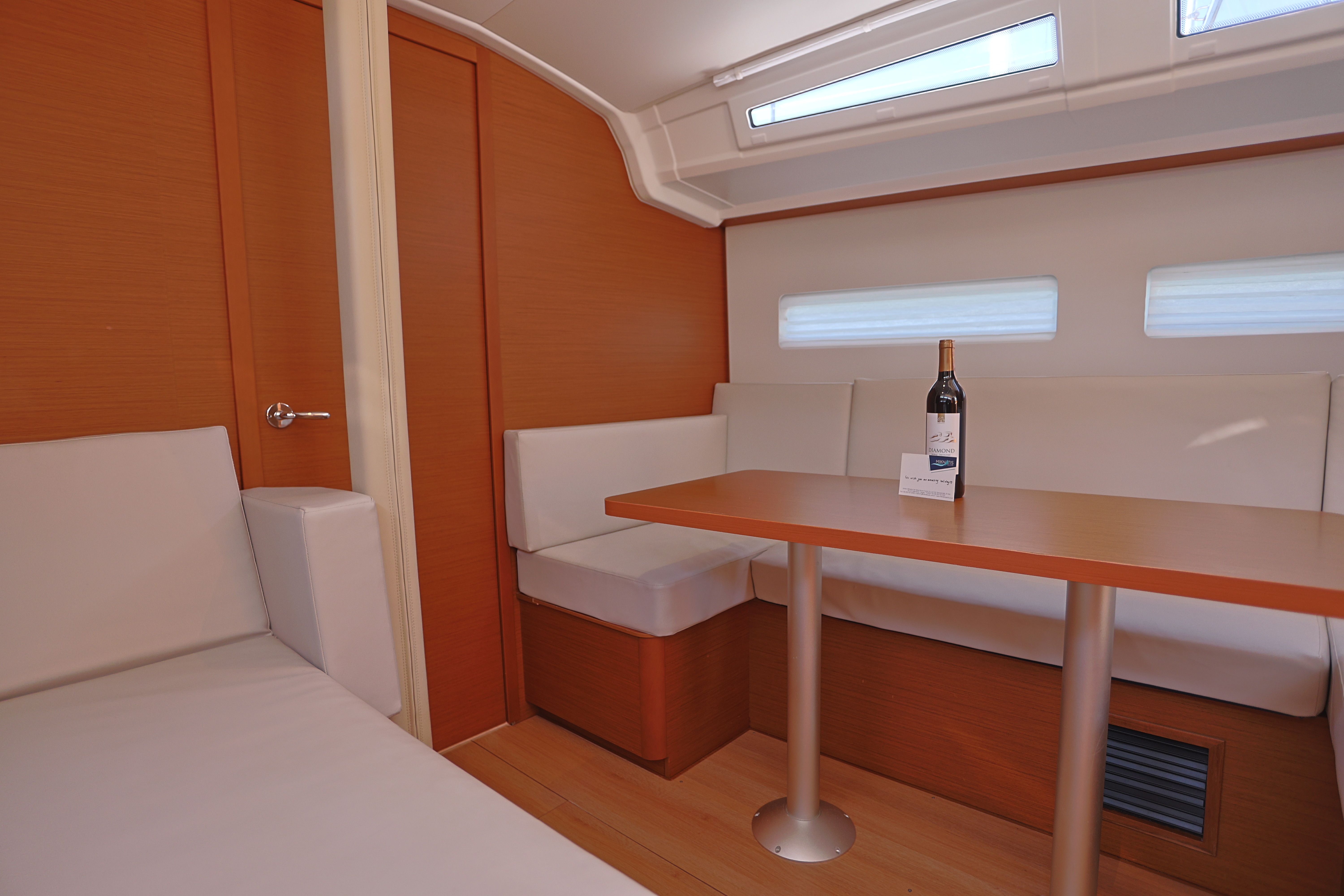 Jeanneau Sun Odyssey 410 | Sirius  2